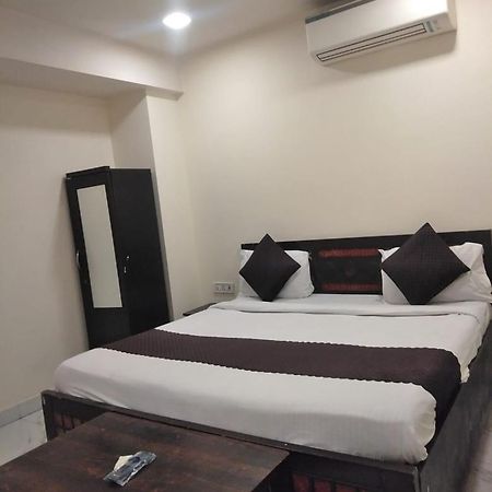 Three Kings Near Janakpuri Dilli Haat Hotel Ню Делхи Екстериор снимка